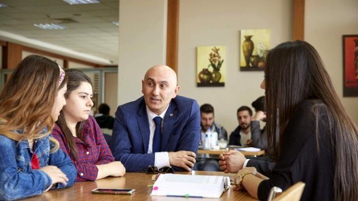 Hkü "İstanbul Üniversite Tercih Fuarı"Nda