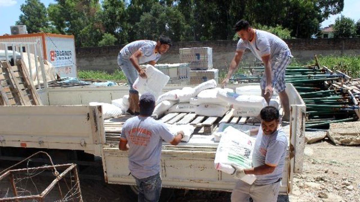 İşçilerin 17 Saat Oruçla 42 Derece Sıcakta Ekmek Mücadelesi