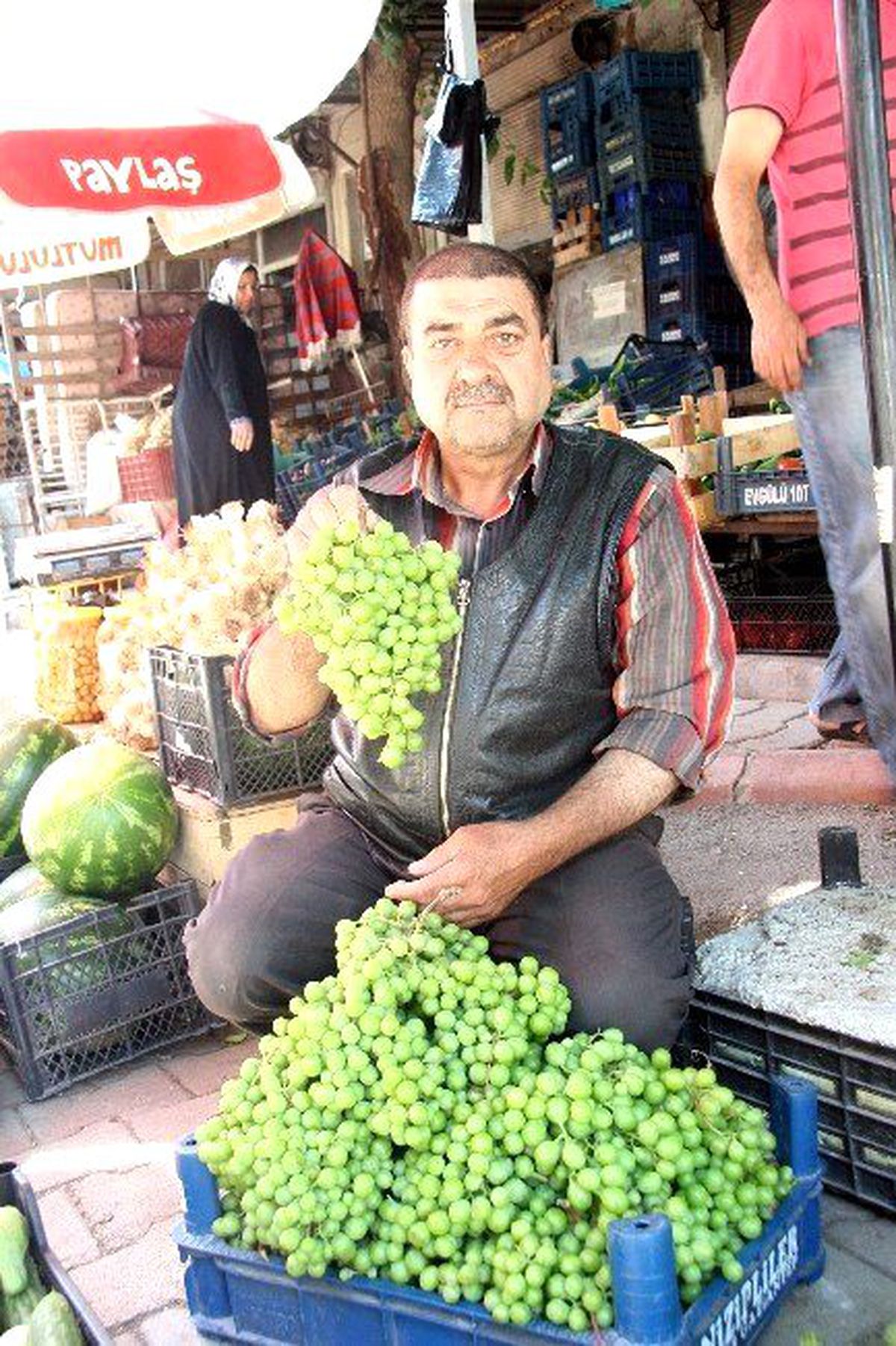 Kilis\'te, Asma Koruğu Piyasada