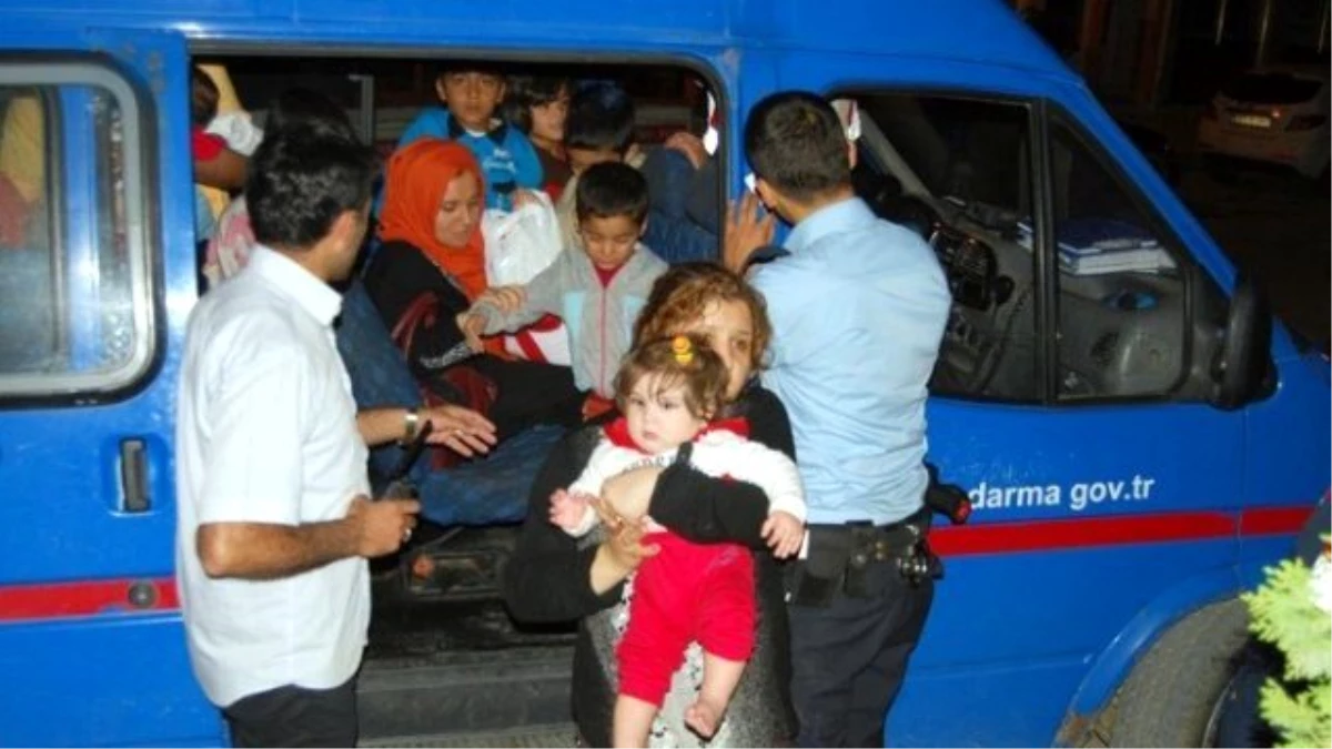Tekirdağ\'da 33 Kaçak Göçmen Yakalandı