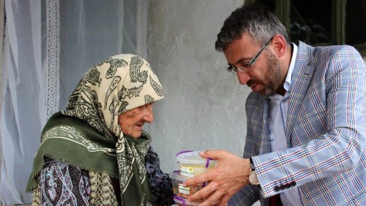 Sarıcakaya Belediyesinden Ramazan Ziyaretleri