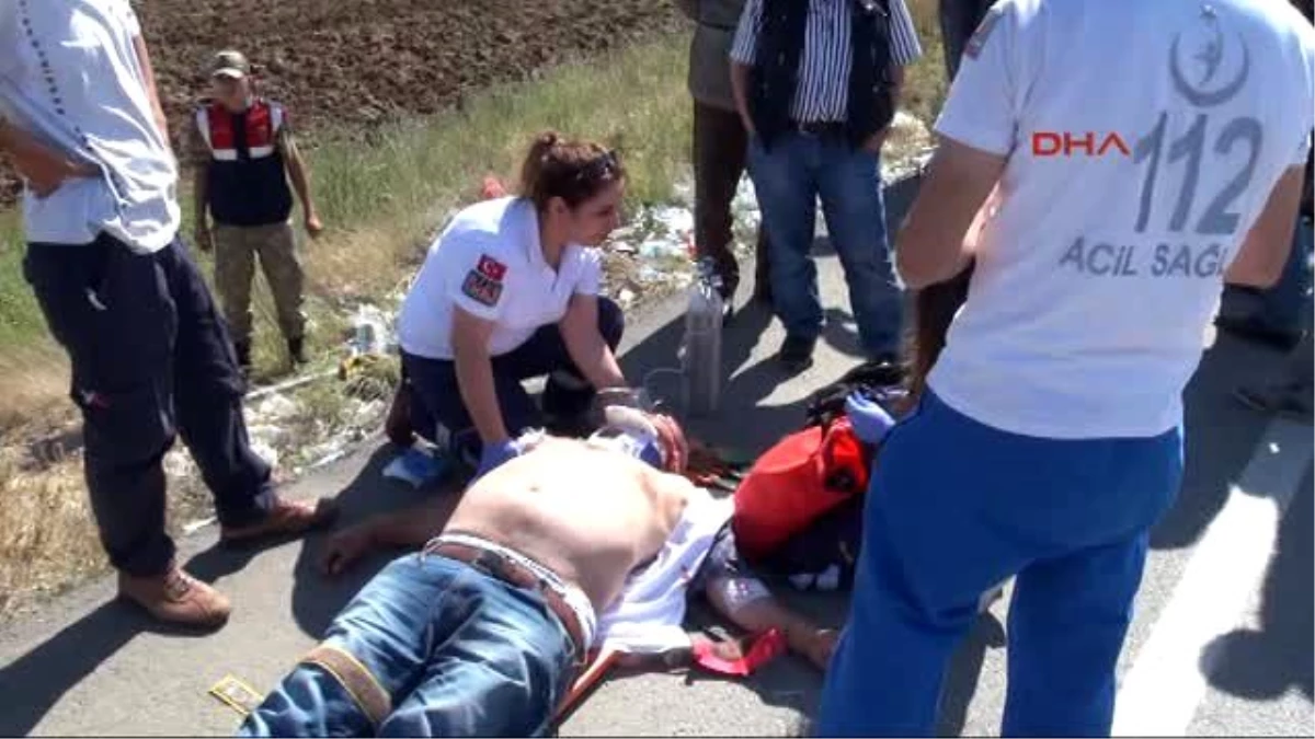 Sivas - Şarampole Devrilen Otomobil Alev Aldı: 1 Ölü, 3 Yaralı