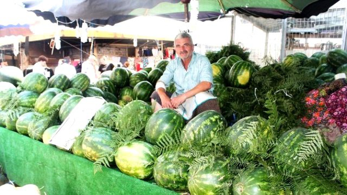 Vatandaşların Serinleme Tercihi Karpuz ve Kavun