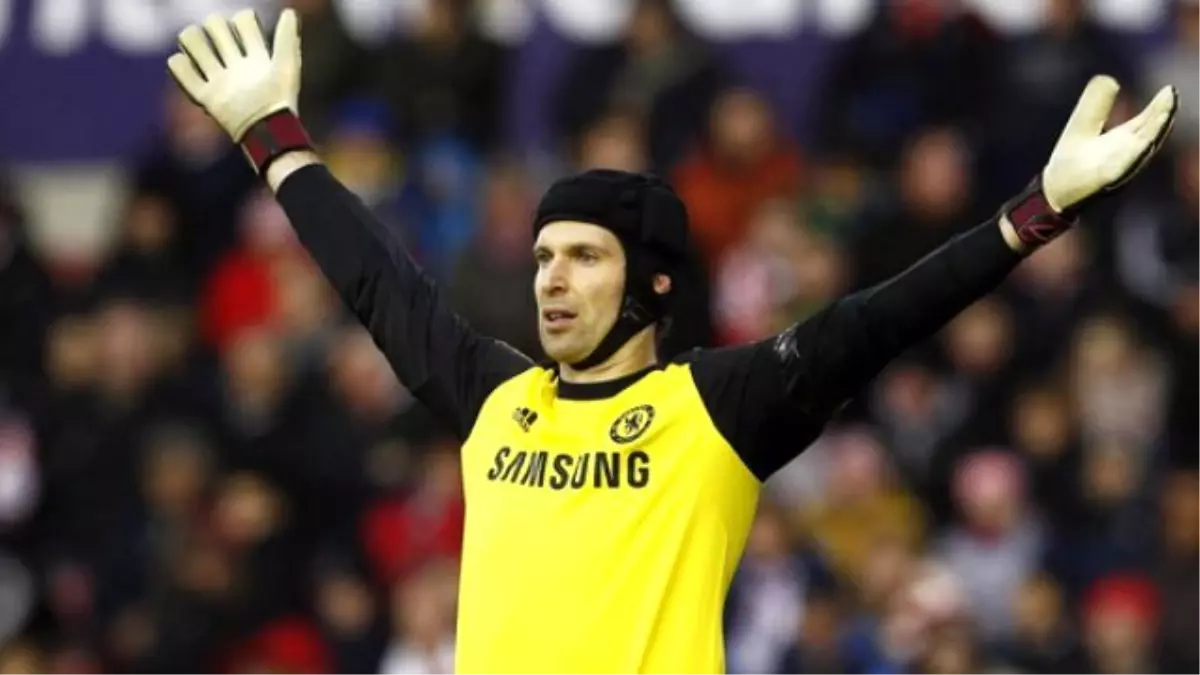 Arsenal, Cech ile Anlaştı İddiası