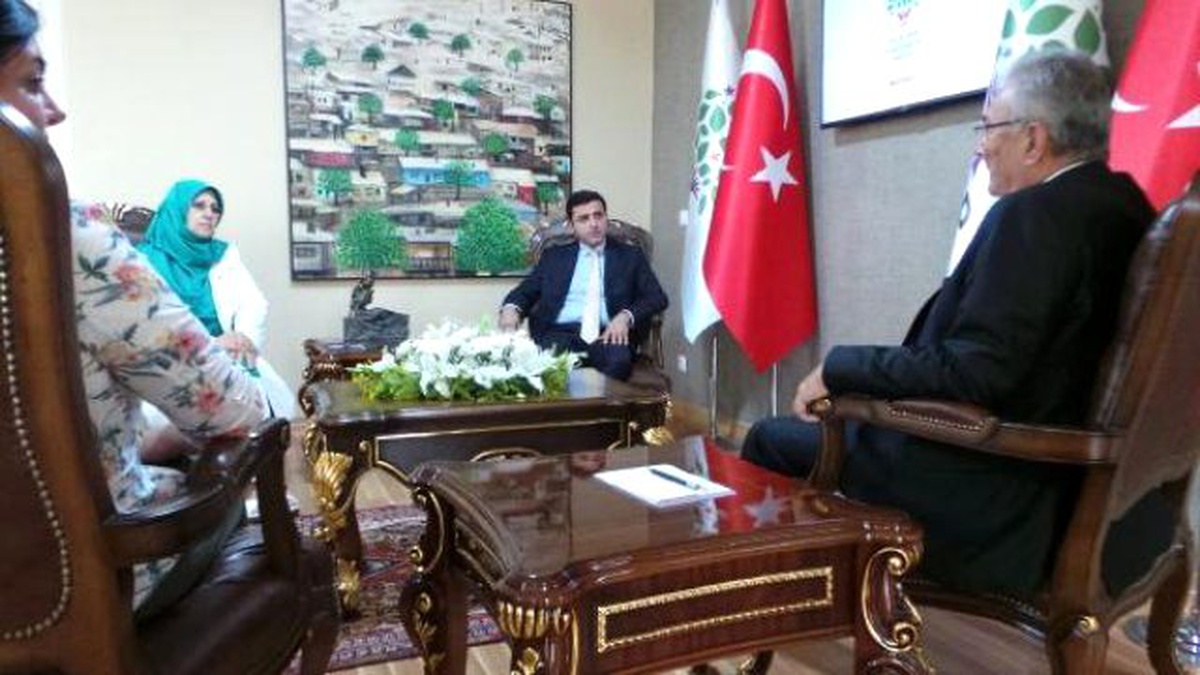 Baykal: Kimse Kendini Dışlamamalıdır, Bütün Seçenekler Meşrudur