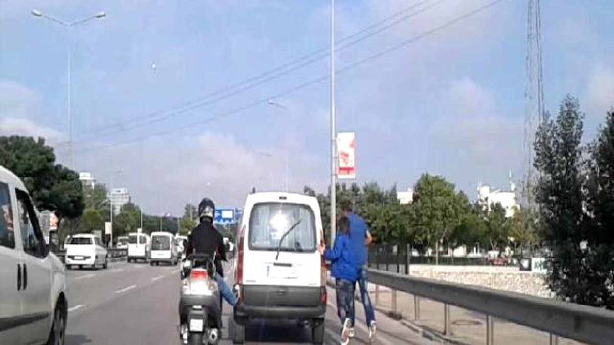 Bursa\'da, Kazaya Davetiye Çıkartan Yardım