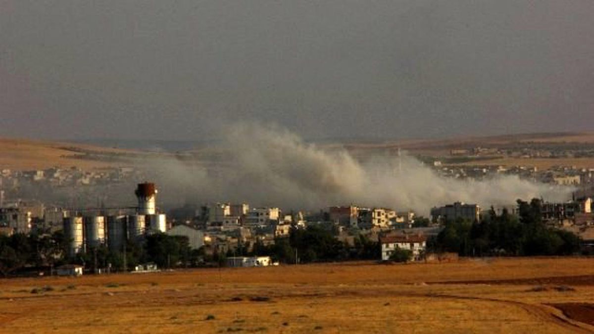Kobani\'de Dumanlar Yükseldi