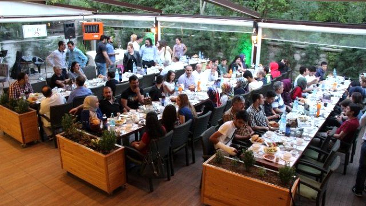 Özel Konya Hospıtal Çalışanları İftarda Buluştu