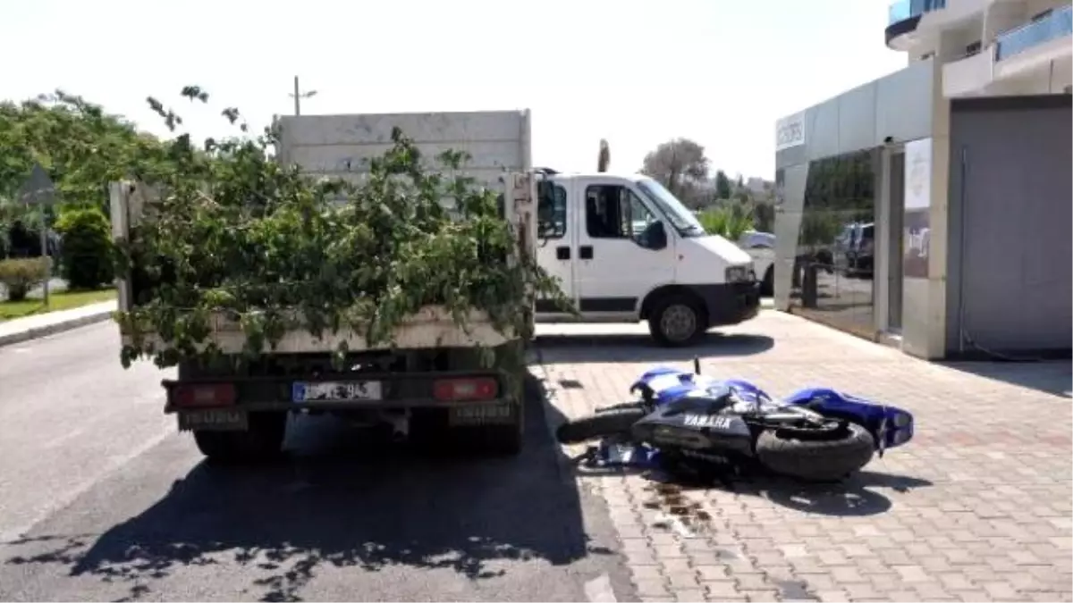 Yeni Aldığı Motosikletiyle Kazada Can Verdi