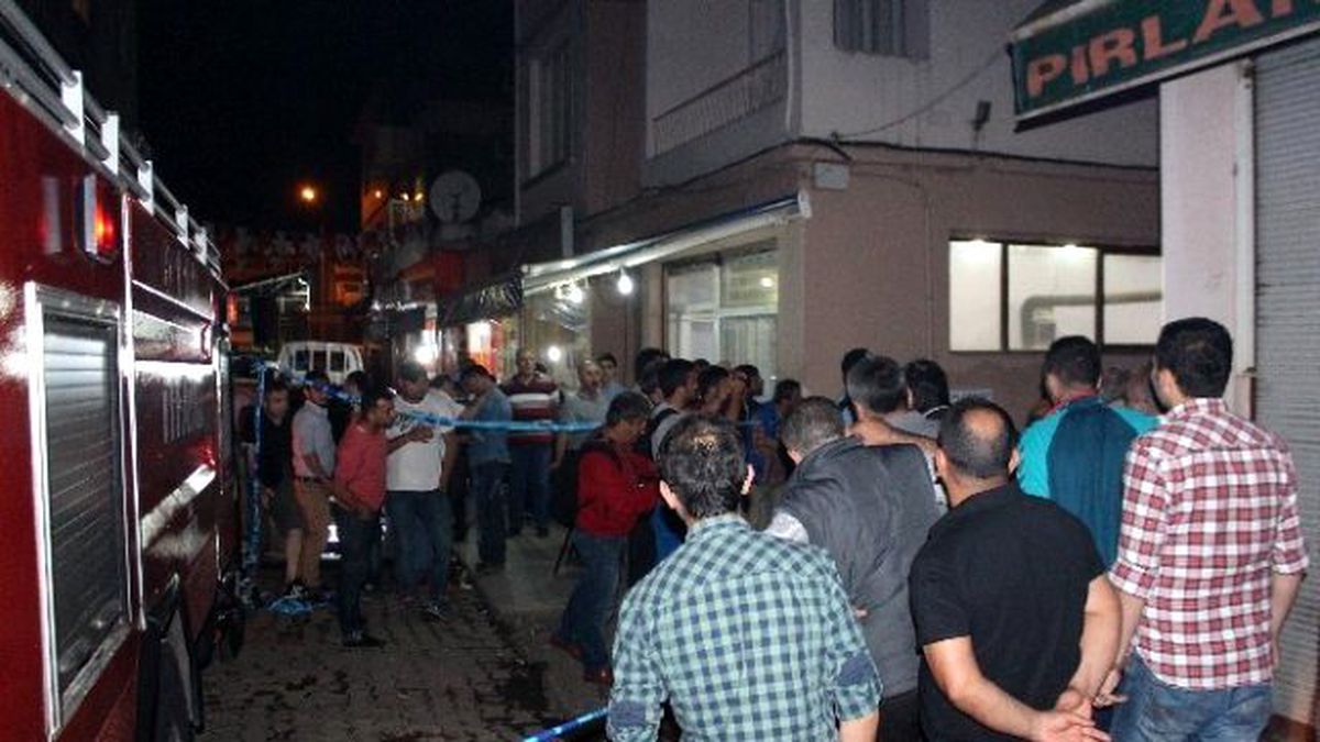 Kendini Yakmaya Çalışan Kişiyi İtfaiye Kurtardı