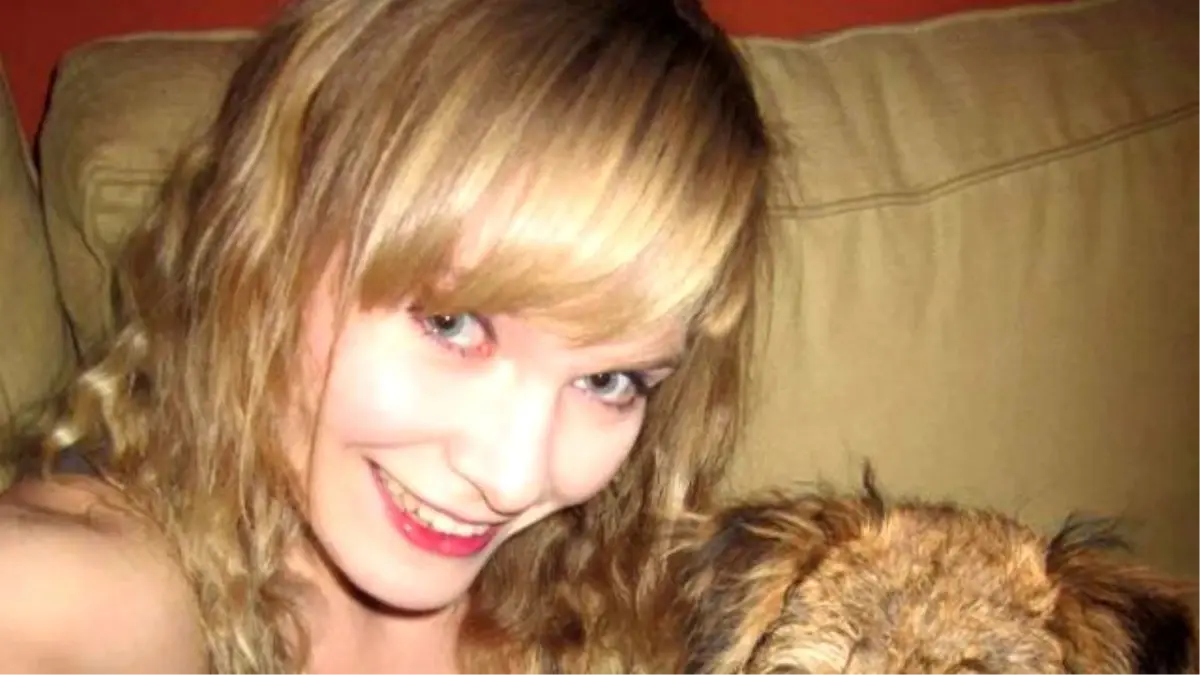 Okul Gezisinde Kaçamak Yapan Öğretmen İşinden Oldu