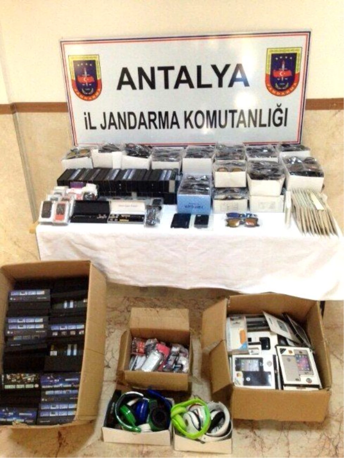 Antalya\'da Jandarmadan Operasyon