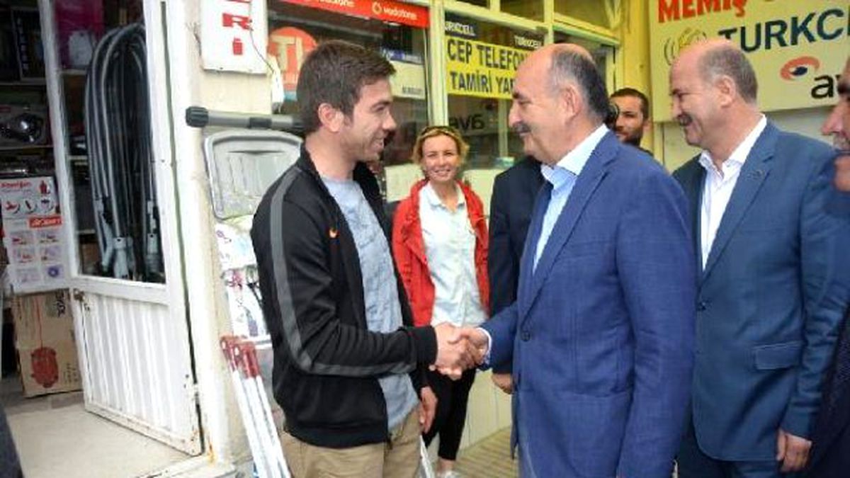 Bakan Müezzinoğlu\'ndan 5 Yaşındaki Sultan\'a Bebek