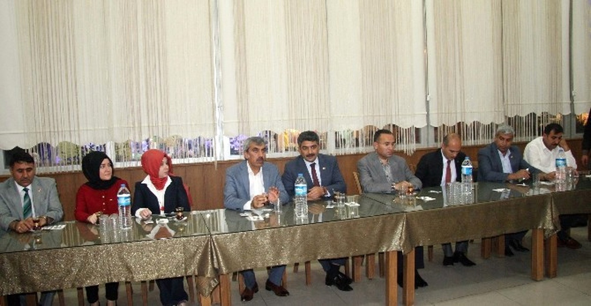 Eski Bakan Bozdağ: "Bütün Şeytanlar Bir Araya Gelse, Işid Gibi Projeyi Ancak Hayata Geçirebilir"