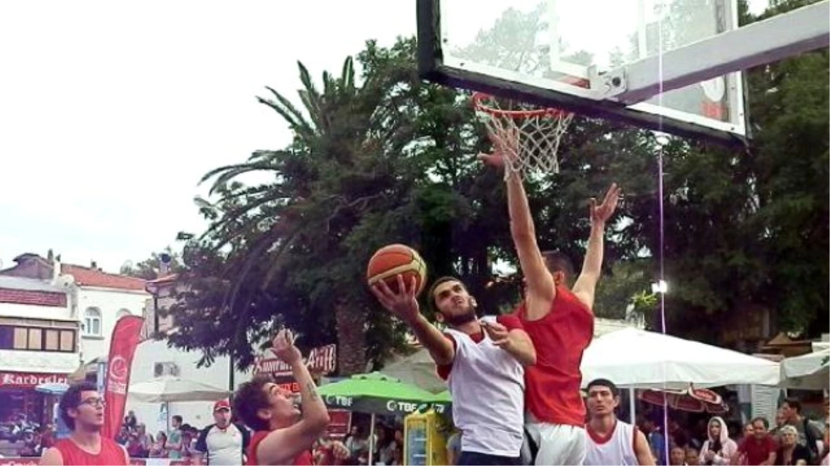 Foça\'da Basketbol Festivali