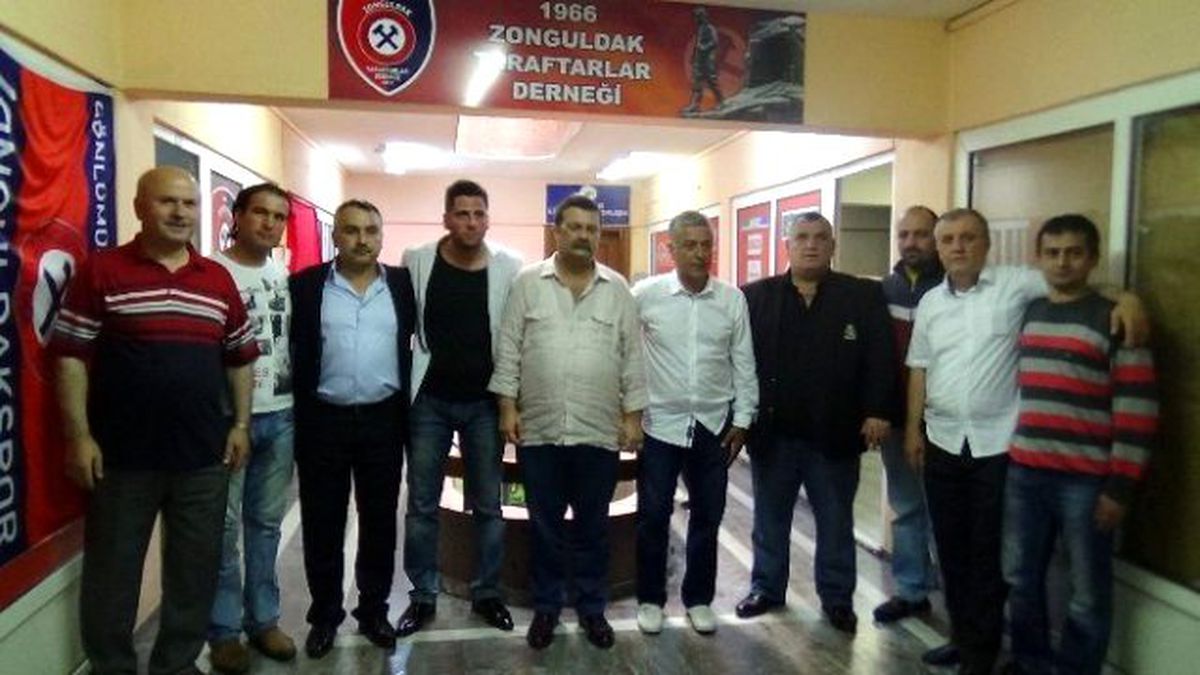 Taraftar Derneği Açılışı Yönetim ve Taraftarı Buluşturdu