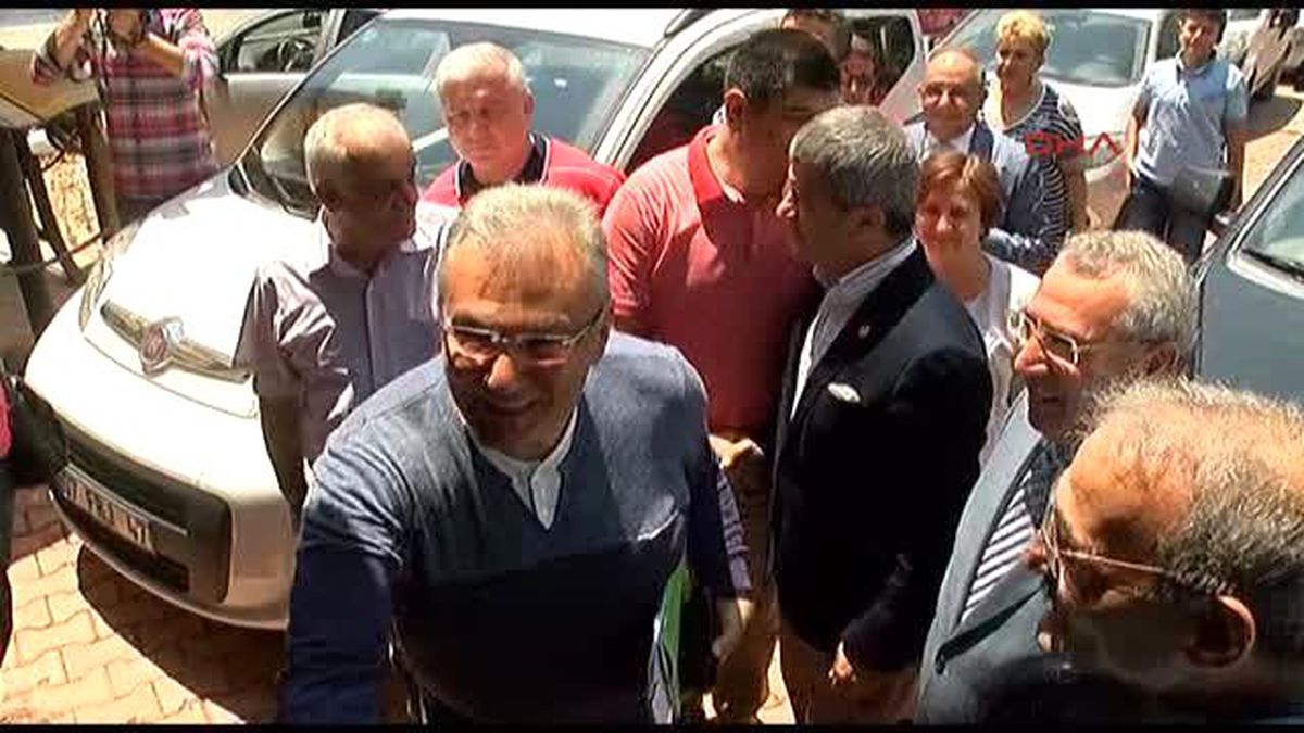 Antalya TBMM Geçici Başkanı, CHP Antalya Milletvekili Deniz Baykal Antalya\'da Konuştu-1