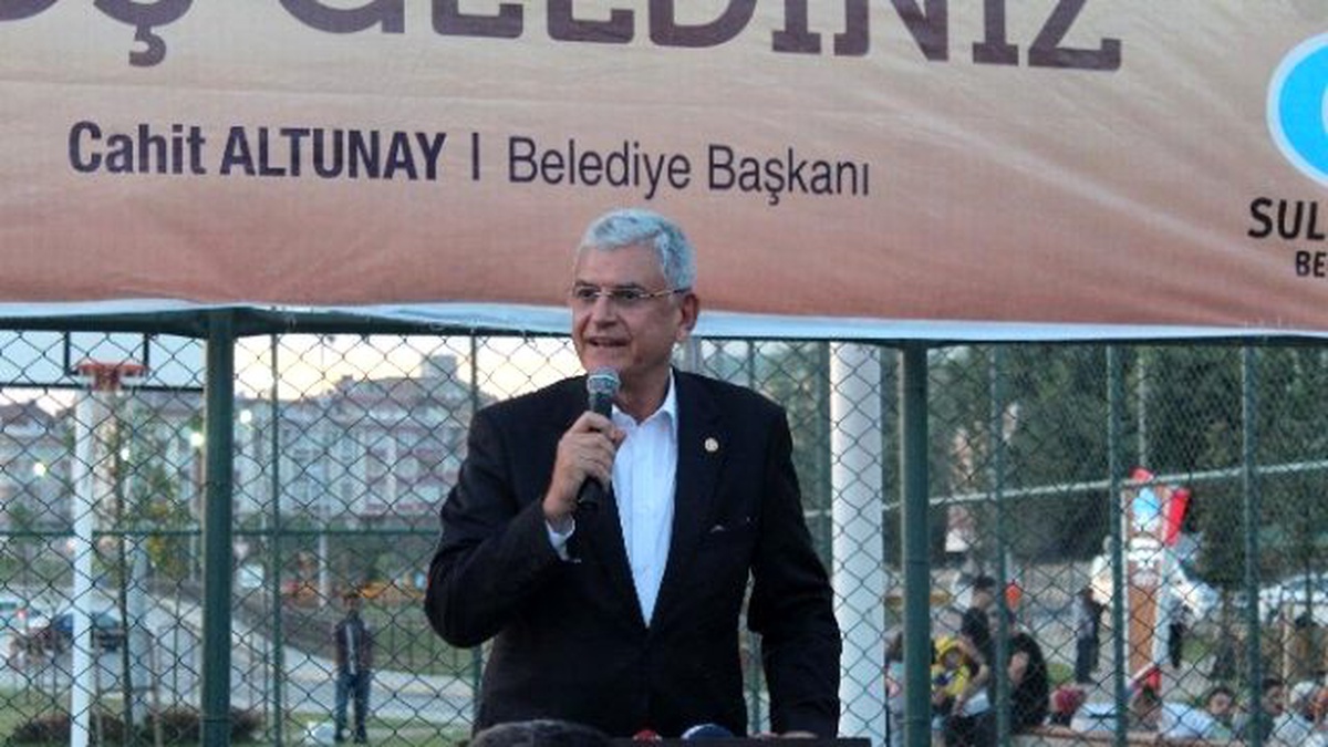 Bakan Bozkır: "Ak Partisiz Hükümet Kurulamayacağı Ortaya Çıkmıştır"