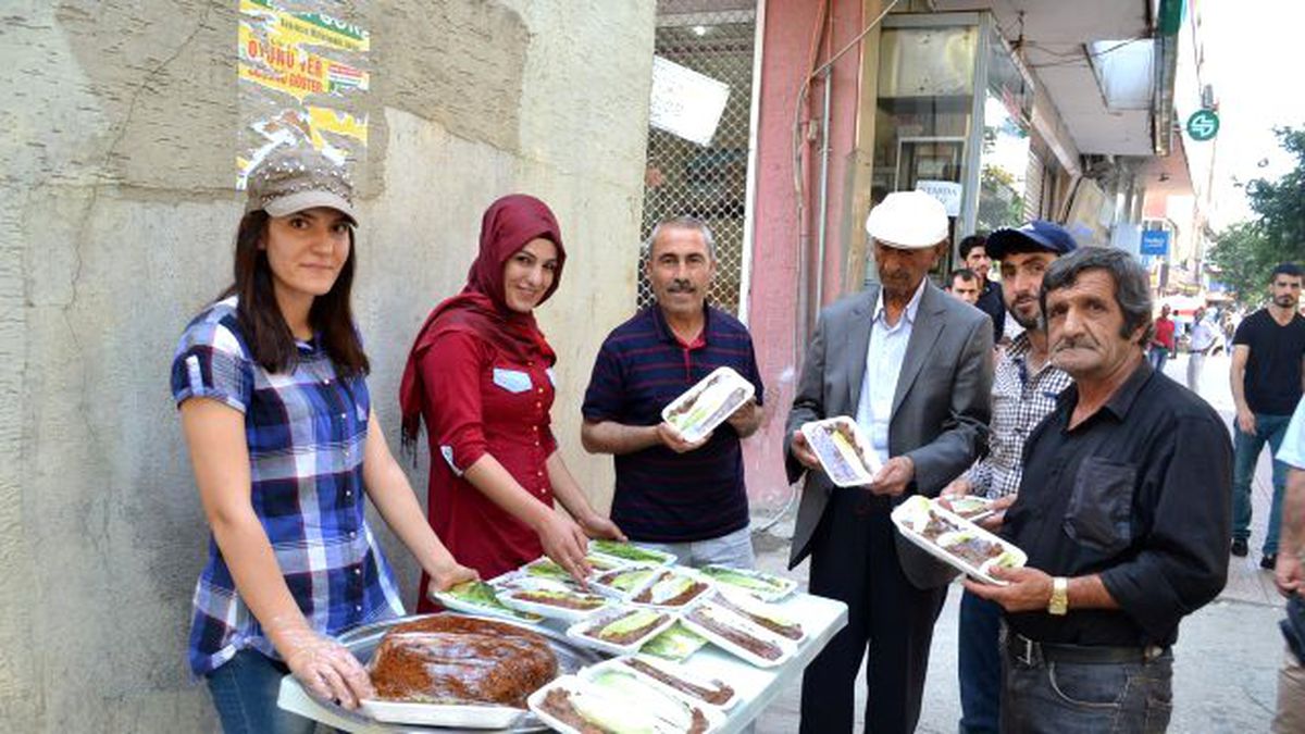 Batmanın İlk Bayan Çiğköftecileri