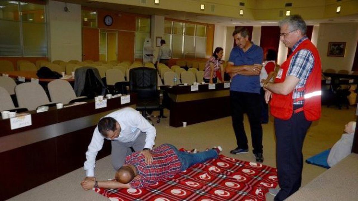 Belediye Personeline İlk Yardım Eğitimi