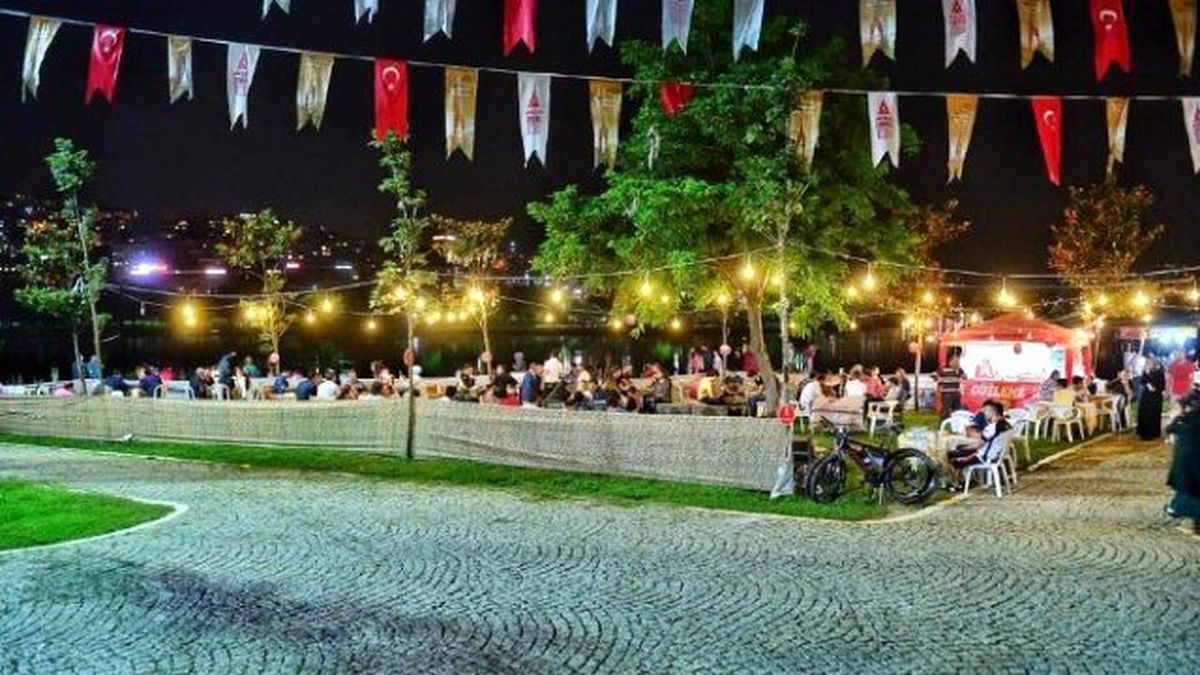 Beyoğlu\'nun Saklı Bahçesi: Sütlüce Sahili