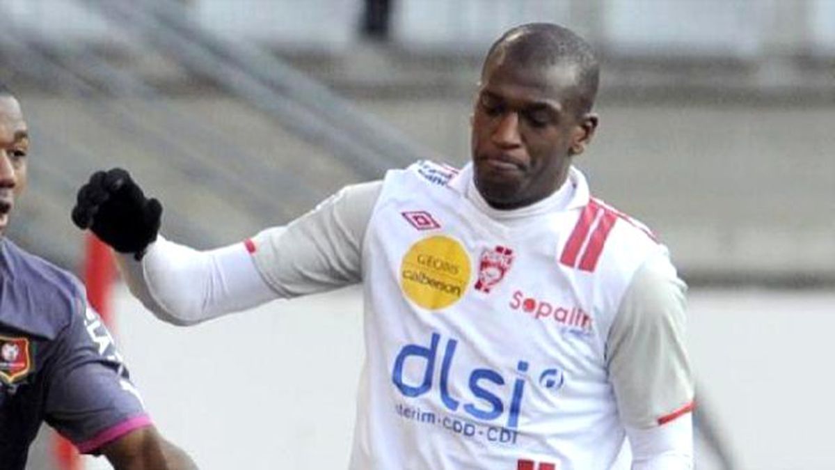 Denizlispor Joel Sami\'yle Anlaştı