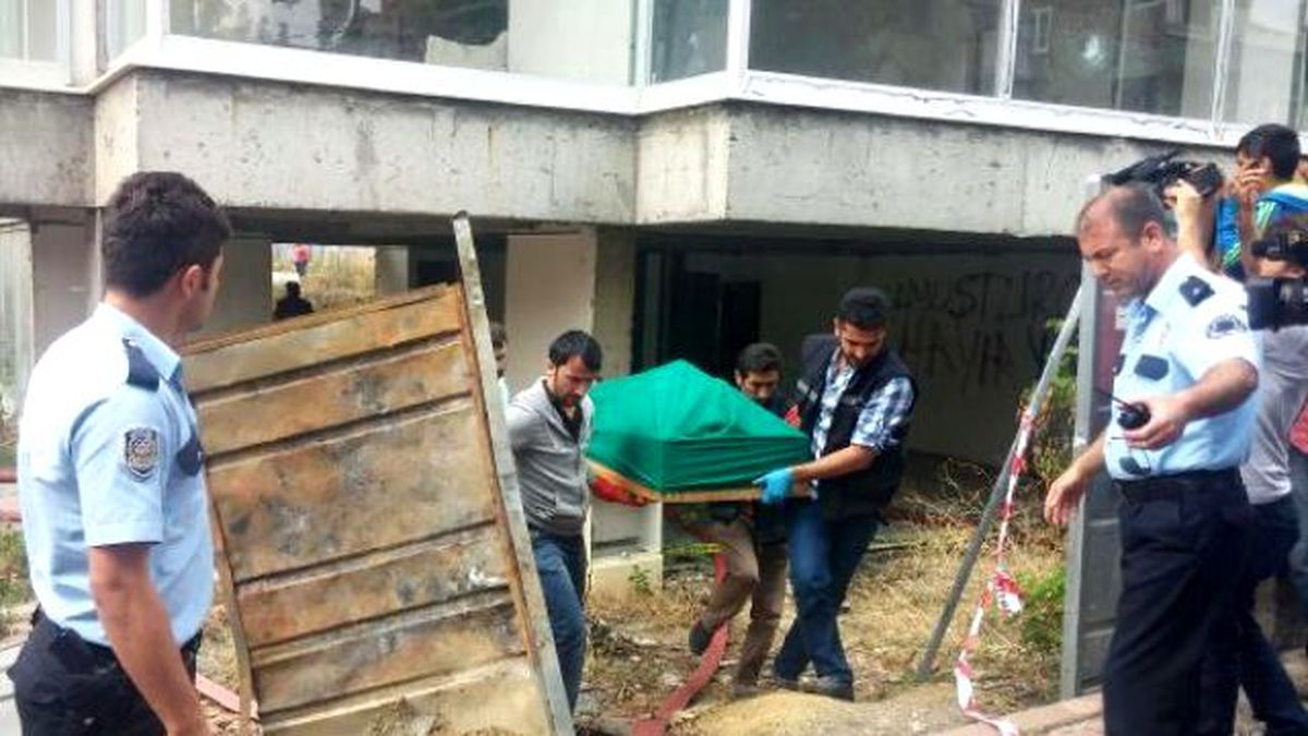 İnşaatta Bulunan Gencin Cesedi Adli Tıp\'a Gönderildi