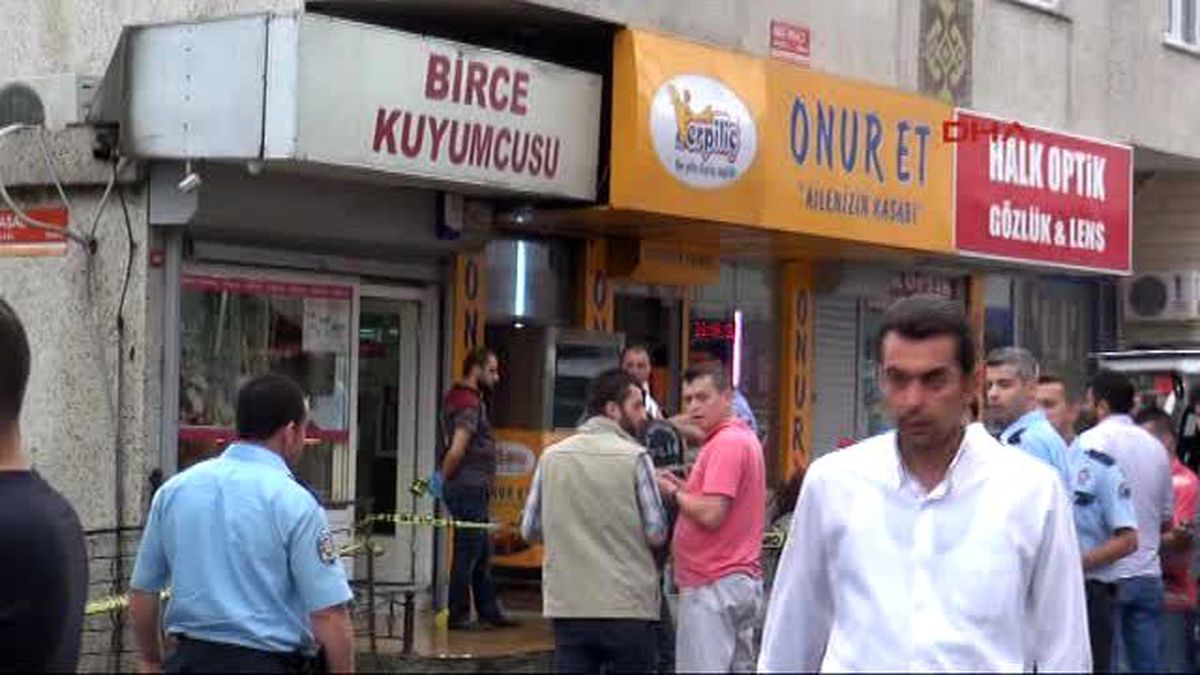Kartal\'da Silahlı Kuyumcu Soygunu...