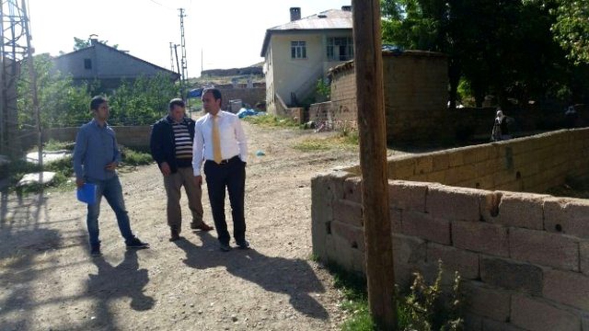 Kaymakam Erkan, Köylerdeki Çalışmalarını Yerinde İnceledi