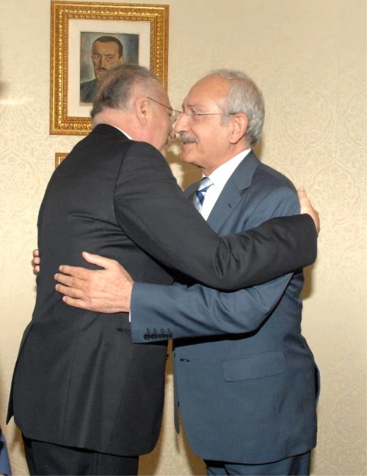 Kılıçdaroğlu, Ekmeleddin İhsanoğlu\'nu Kabul Etti