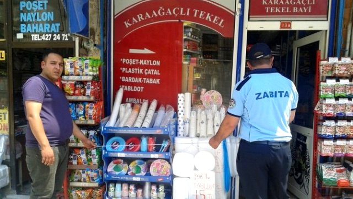 Malkara Çarşı Esnafından Kaldırım İşgali Bedeli Alınacak