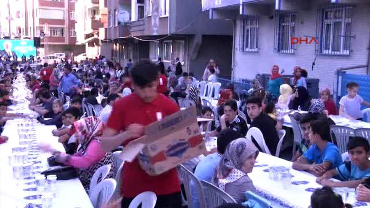 Osmanlı Padişahları Ramazan\'da Eyüp\'te