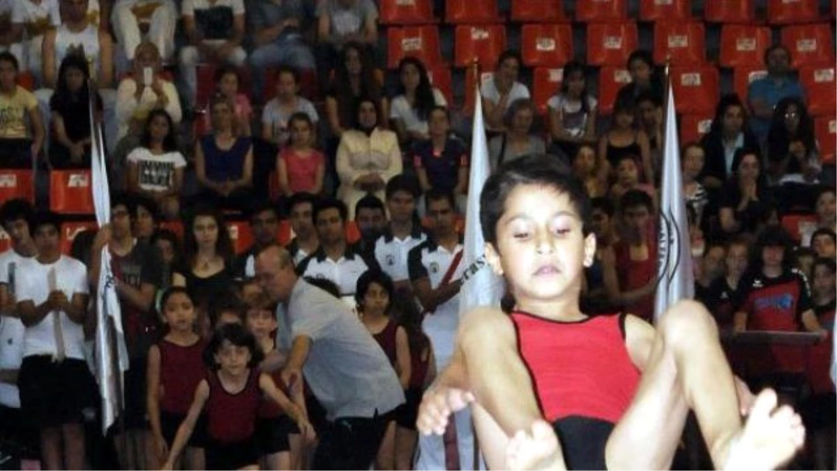 Samsun\'da Yaz Spor Okulları Törenle Açıldı