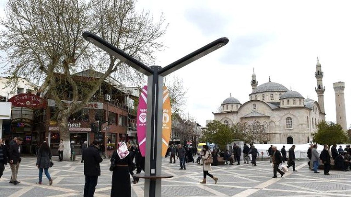 Ücretsiz İnternetten 3 Ayda 100 Bin Kişi Faydalandı