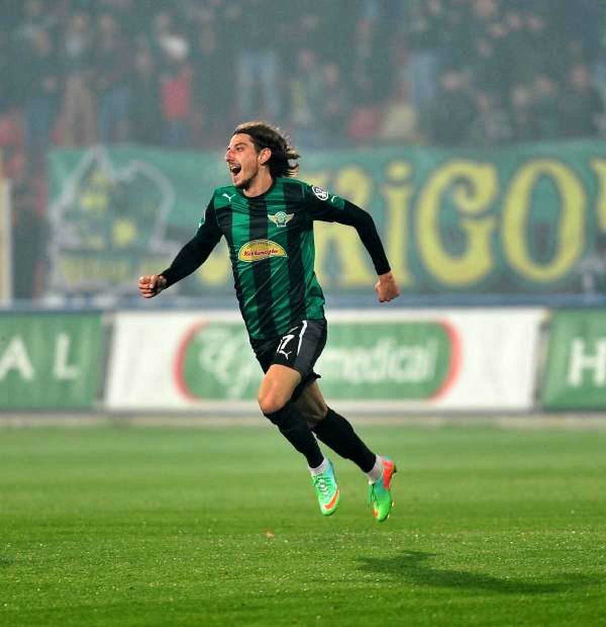 Akhisar Belediyespor\'da Mehmet Akyüz\'de Elden Kaçtı