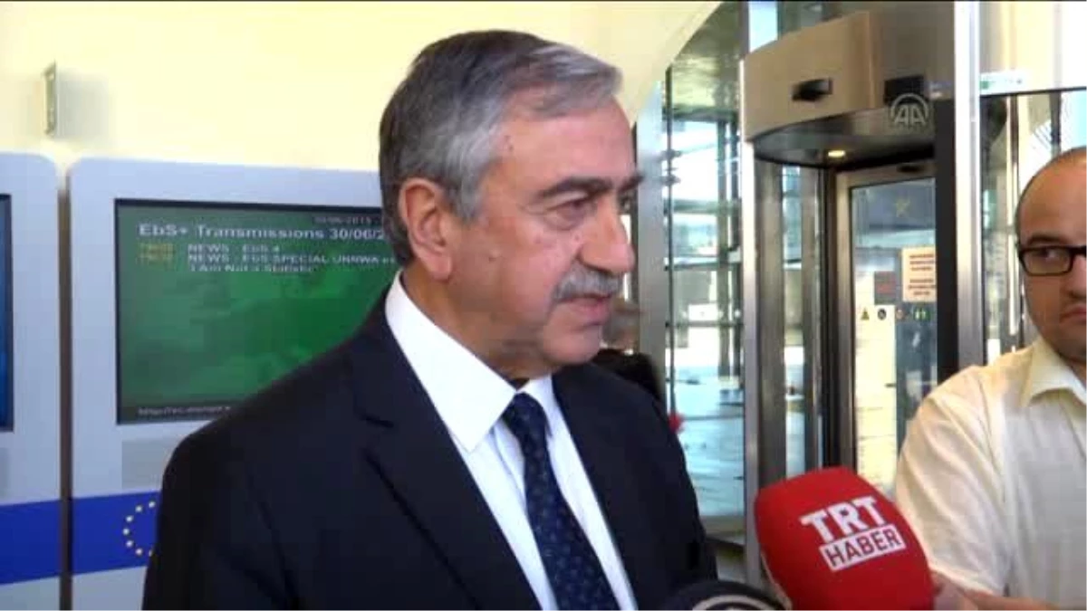 Akıncı: "Halkın Seçtiği Liderlerin Yönetiminde Bu Süreç Yürümektedir"