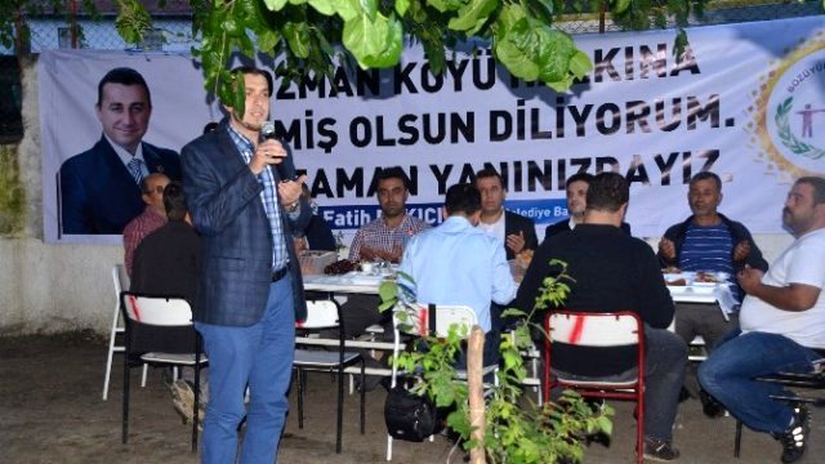 Bozüyük Belediyesi Felaket Bölgesinde İftar Yemeği Verdi