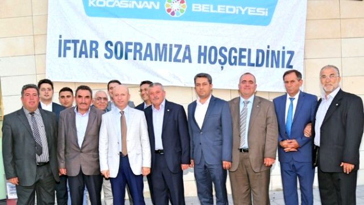 Çolakbayrakdar, "Mahalleyi En İyi Muhtar Bilir"