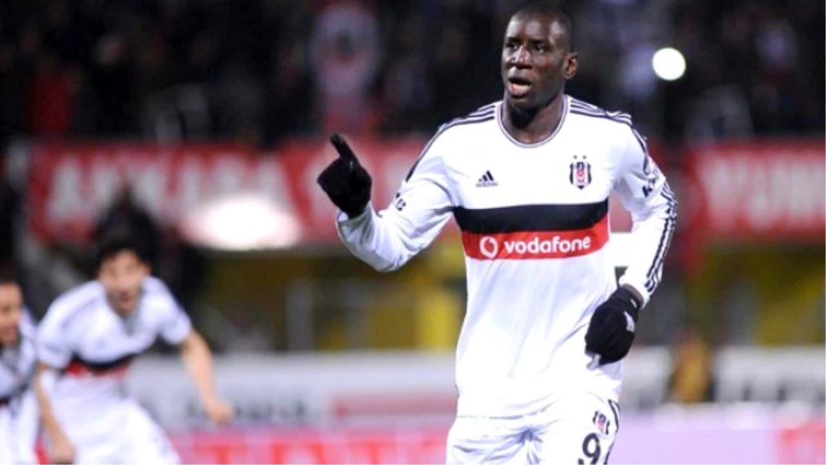 Demba Ba Beşiktaş\'a Veda Etti