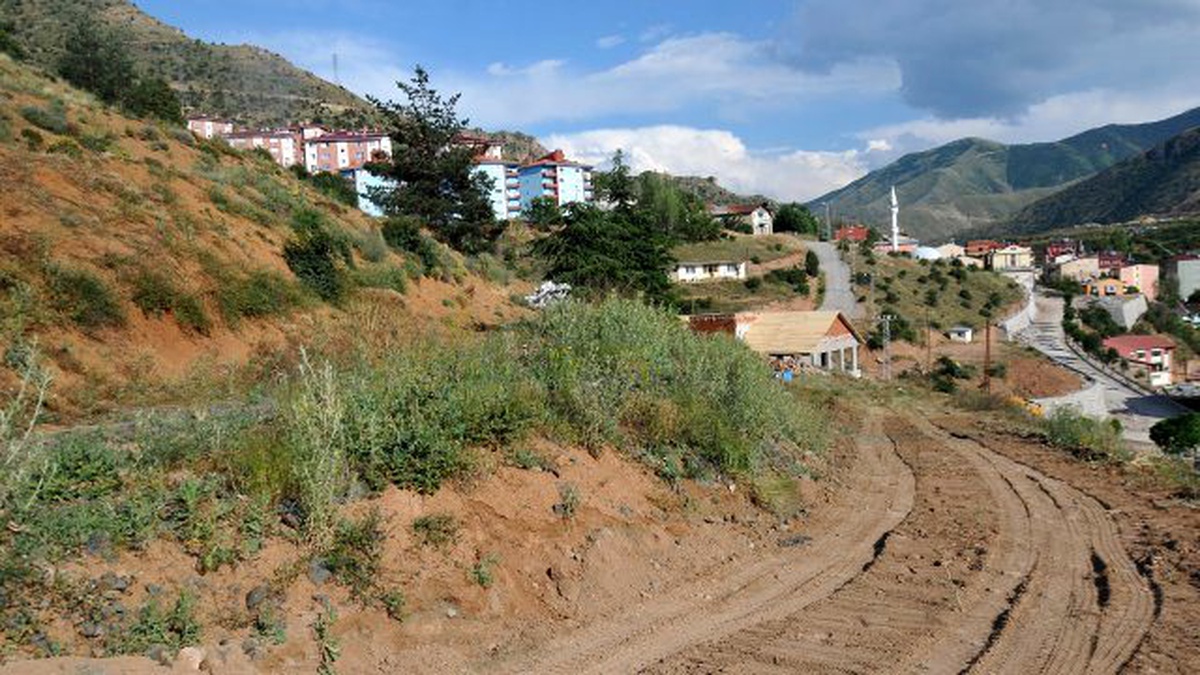 Gümüşhane Belediyesi Yeni Mezarlık Alanı Oluşturuyor
