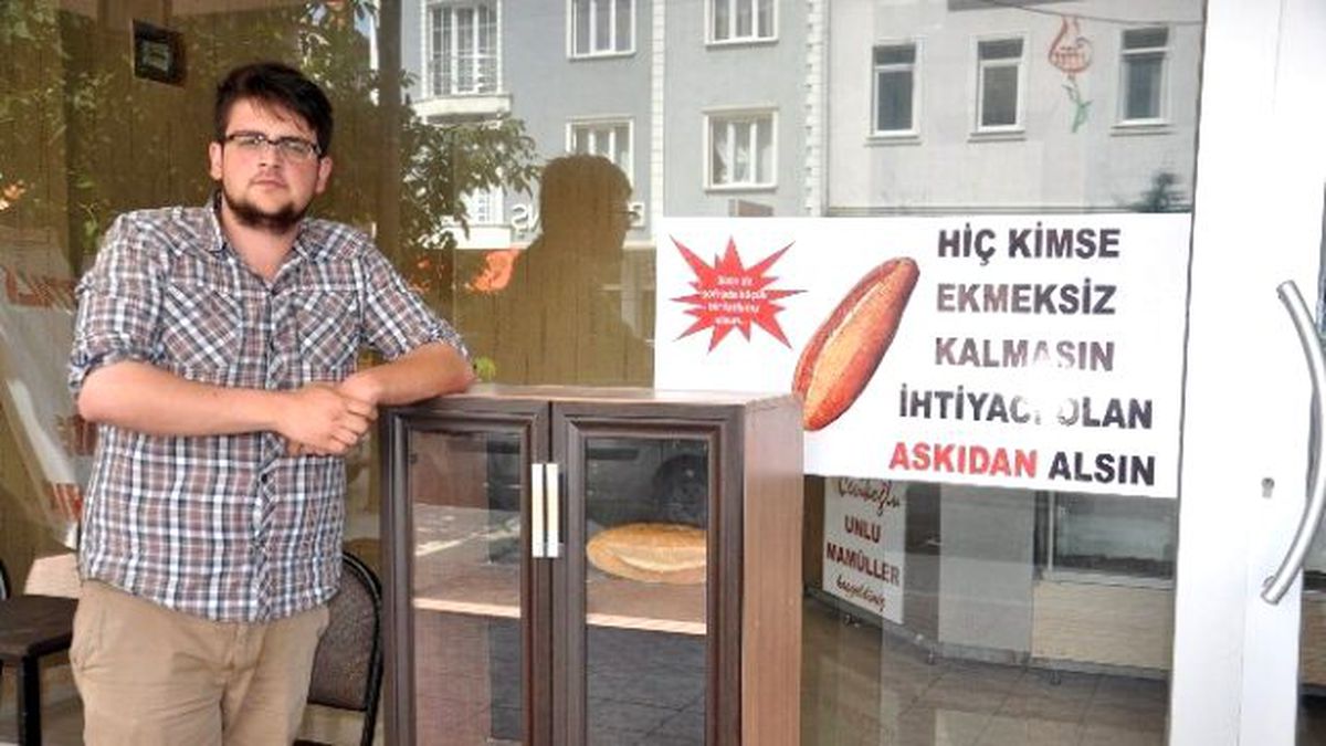 İhtiyaç Sahiplerine Ücretsiz Ekmek