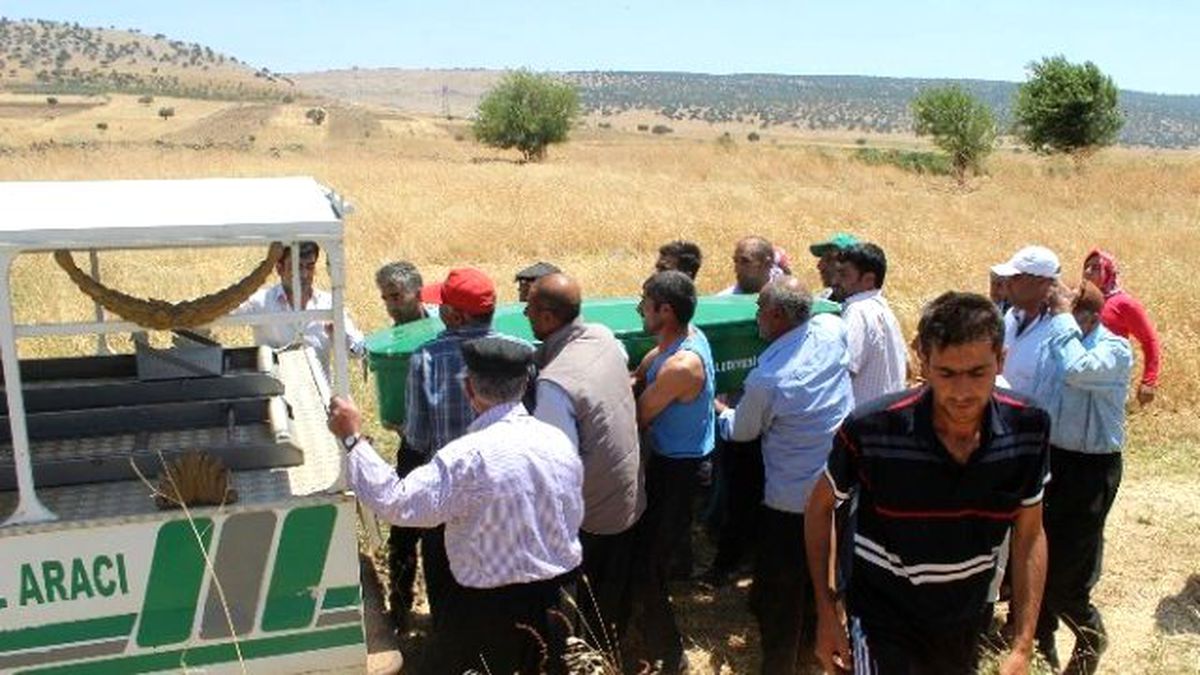 Ölüm Tarlada Yakaladı