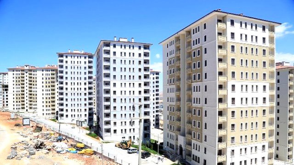 Seyrantepe Konutlarında Çevre Düzenlemesi Yapılıyor