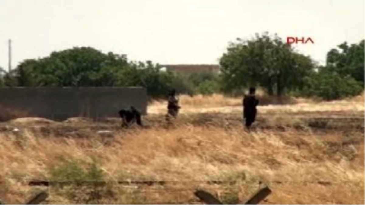 Sınıra Mayın Döşeyen IŞİD\'liler İlk Kez Bu Kadar Yakından Görüntülendi