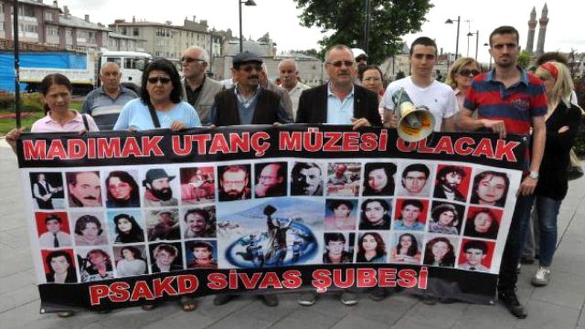 Sivas\'ta Tertip Komitesinden \'2 Temmuz\' Çağrısı