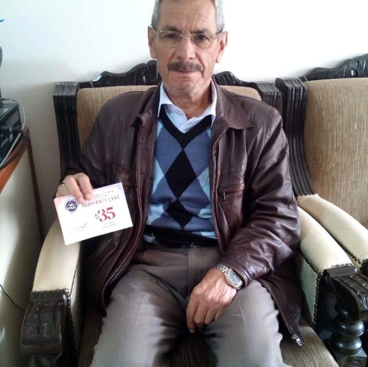 Sosyal Yardım ve Kültür Vakfı\'ndan 700 Aileye Yardım