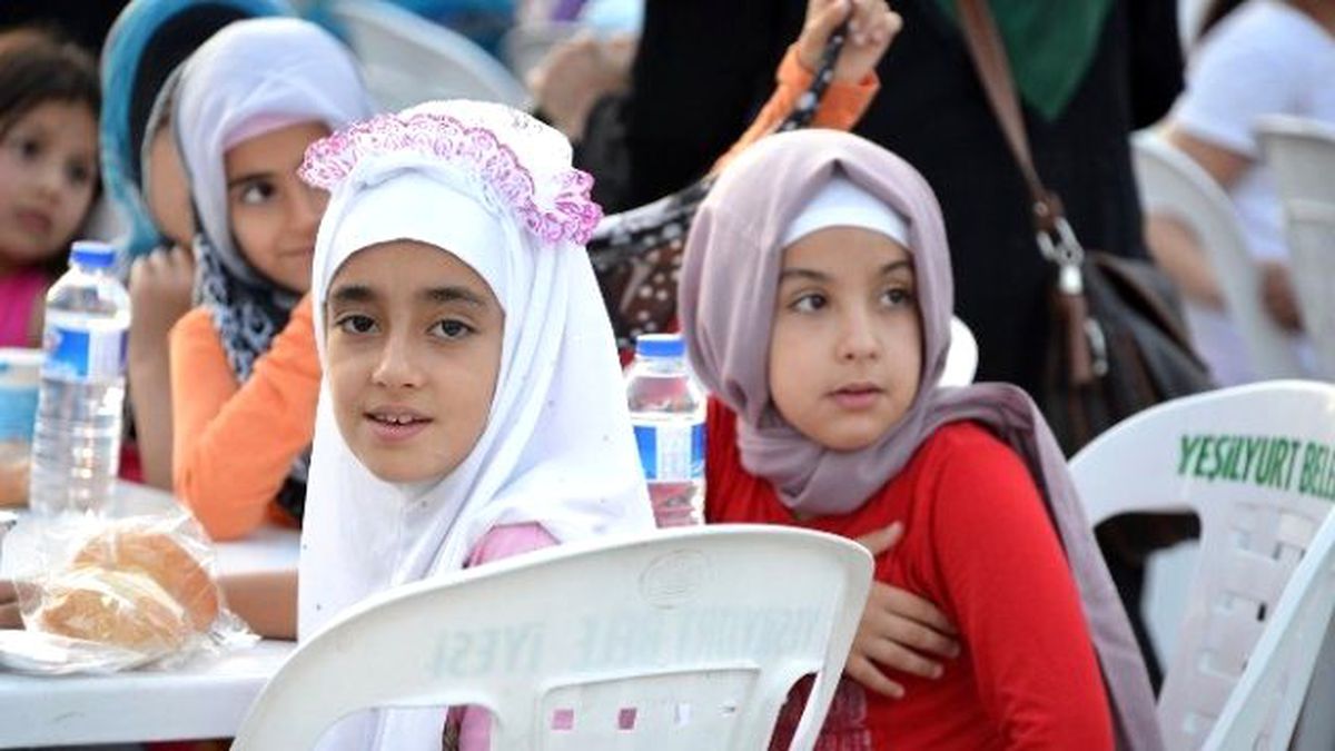 600 Çocuğun İlk İftar Heyecanı