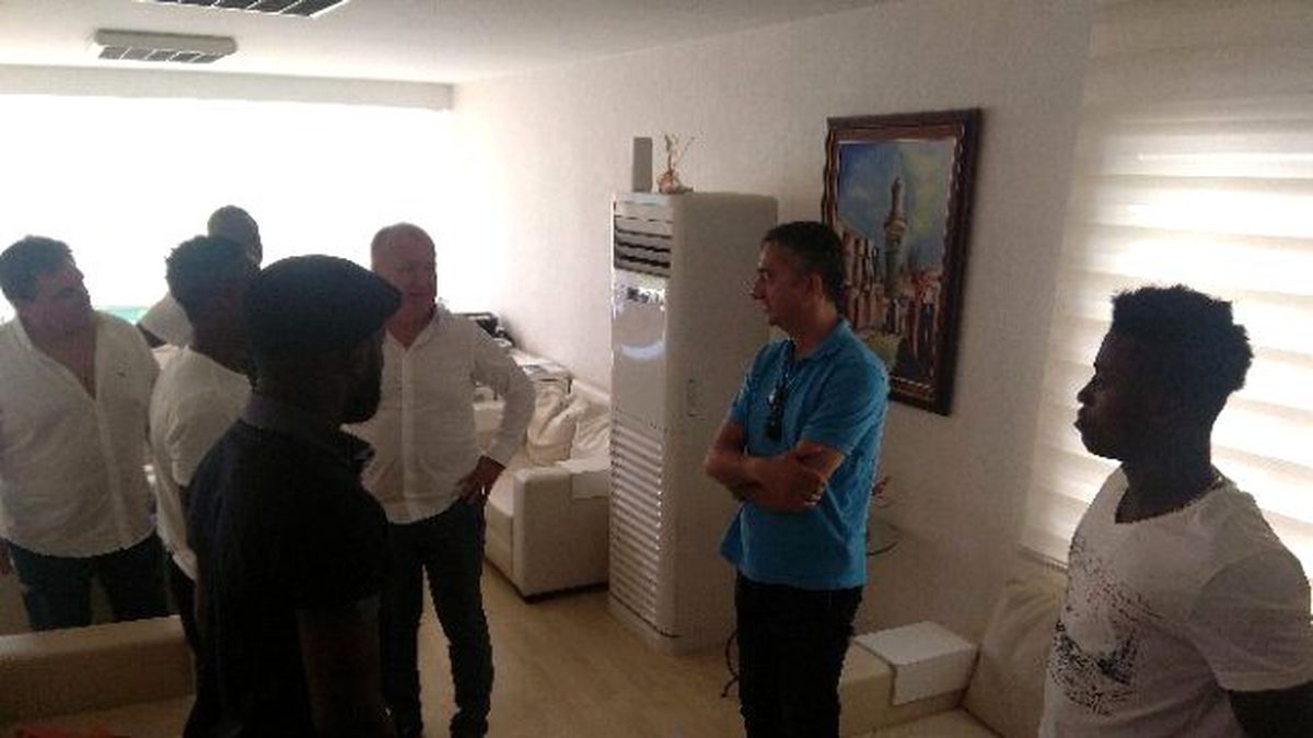 Antalyaspor\'dan Sürpriz Transfer Harekatı