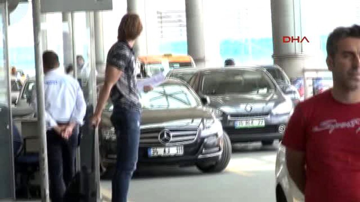 Atınç Nukan Almanya\'ya Gitti