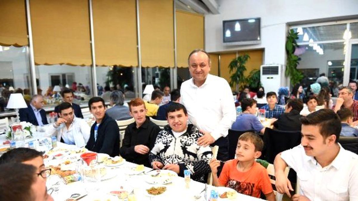 Babaş\'tan Dünya Yetimler Günü Mesajı